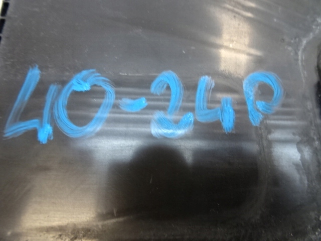 Peugeot 308 t9 hb рестайлінг  основа акумулятор 9817230480 Ціна