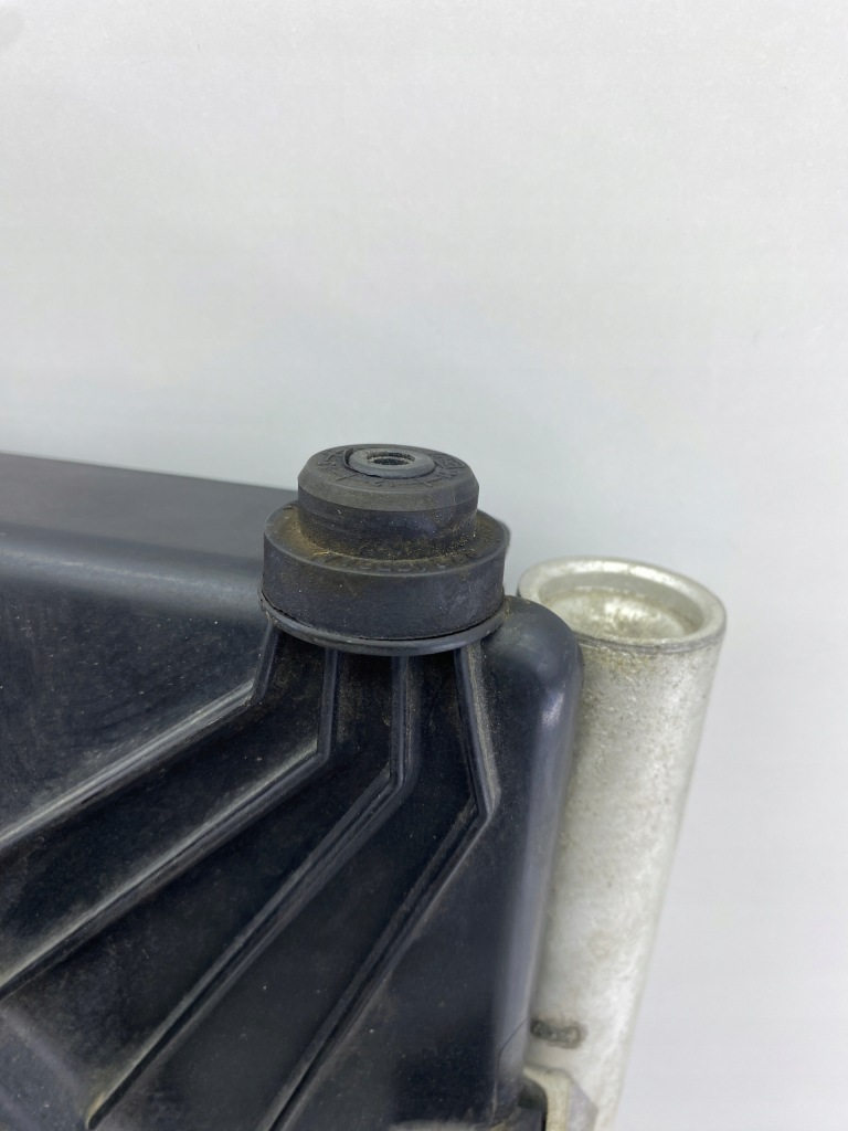 фото №10, Радиатор кондиционера правая tesla s eu org - комплект