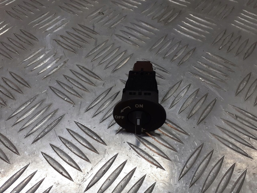фото №1, Переключатель подушек renault laguna ii 8200169589b