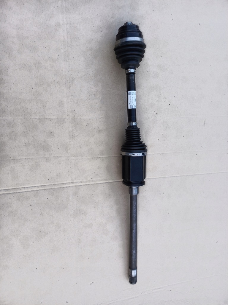 фото №1, Bmw 4 i4 i4 g26 g-26 привідний вал półośka 9452630 права передня перед