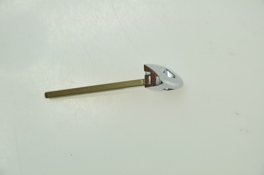 фото №5, Kia sorento sportage niro optima forte sedona жало