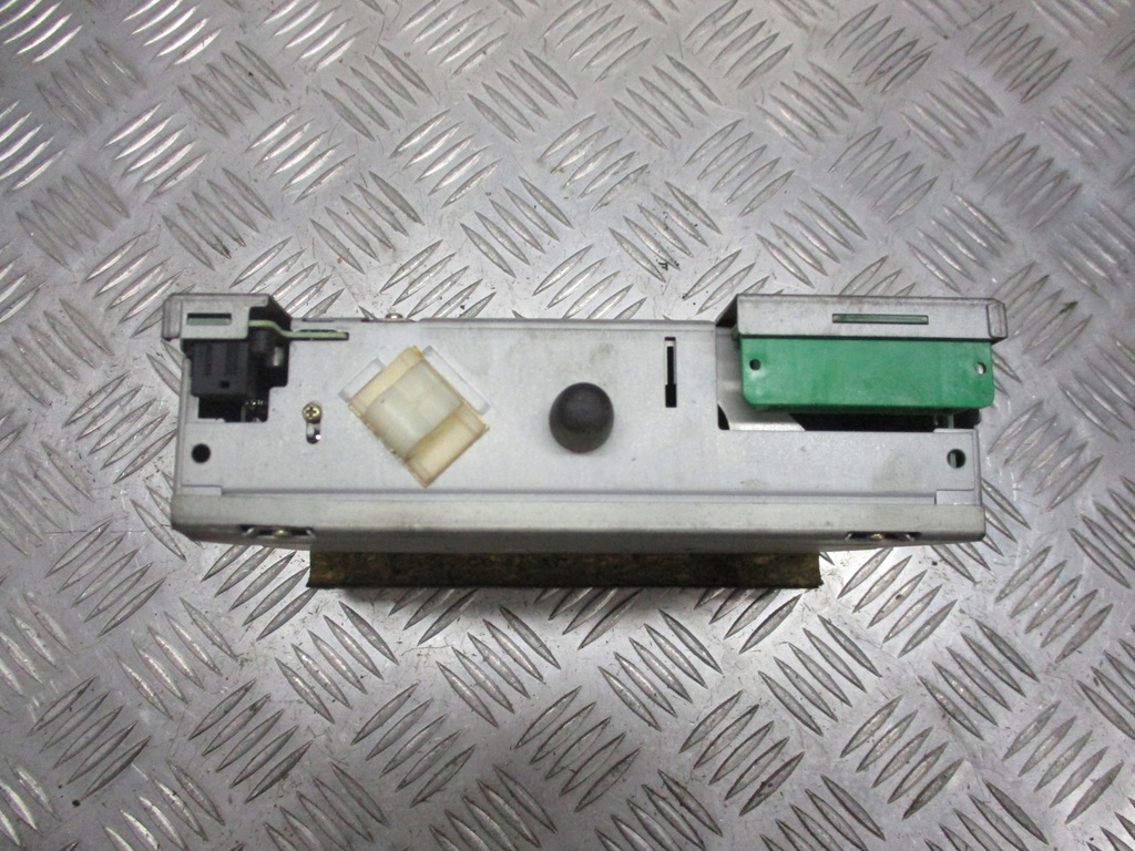 фото №3, Чейнджер дисков cd renault laguna ii