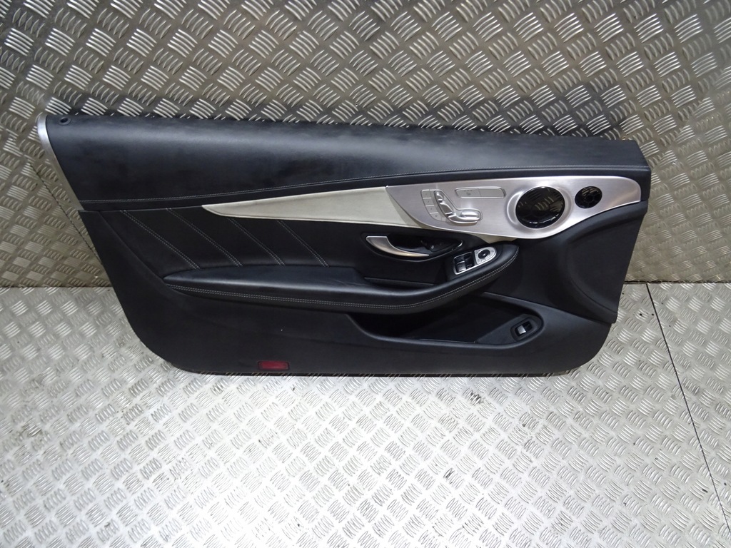 фото №12, Mercedes c klasa w205 coupe 63s amg сидіння обшивки середина салон