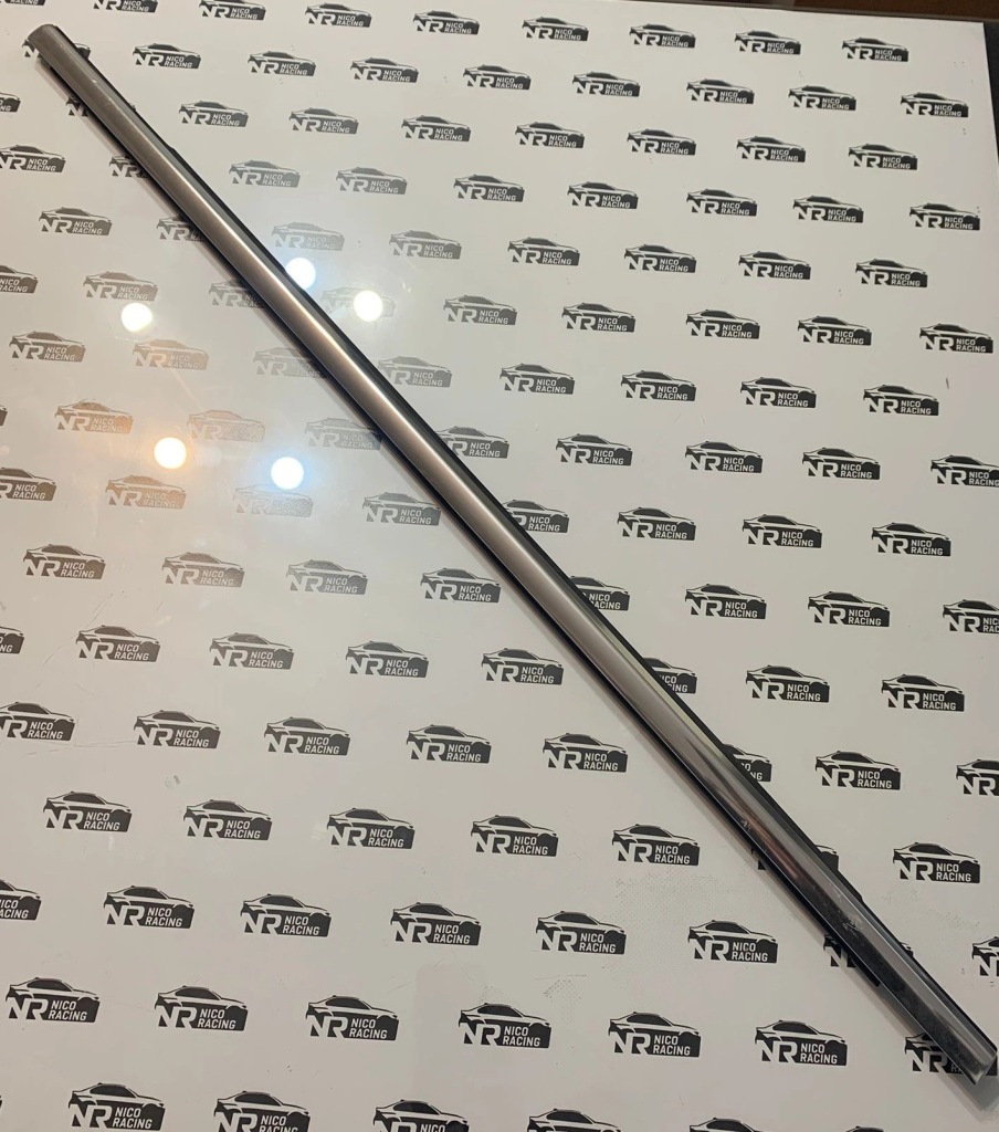 фото №1, Молдинг скло задньої ліва volkswagen porsche 7p0839477