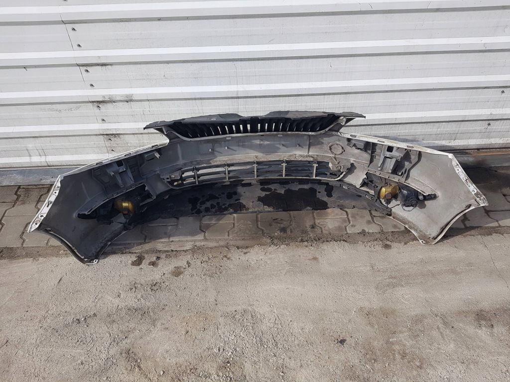 Купить Skoda fabia 2 2 5j рестайлинг  10-14r roomster бампер перед передний lf9e