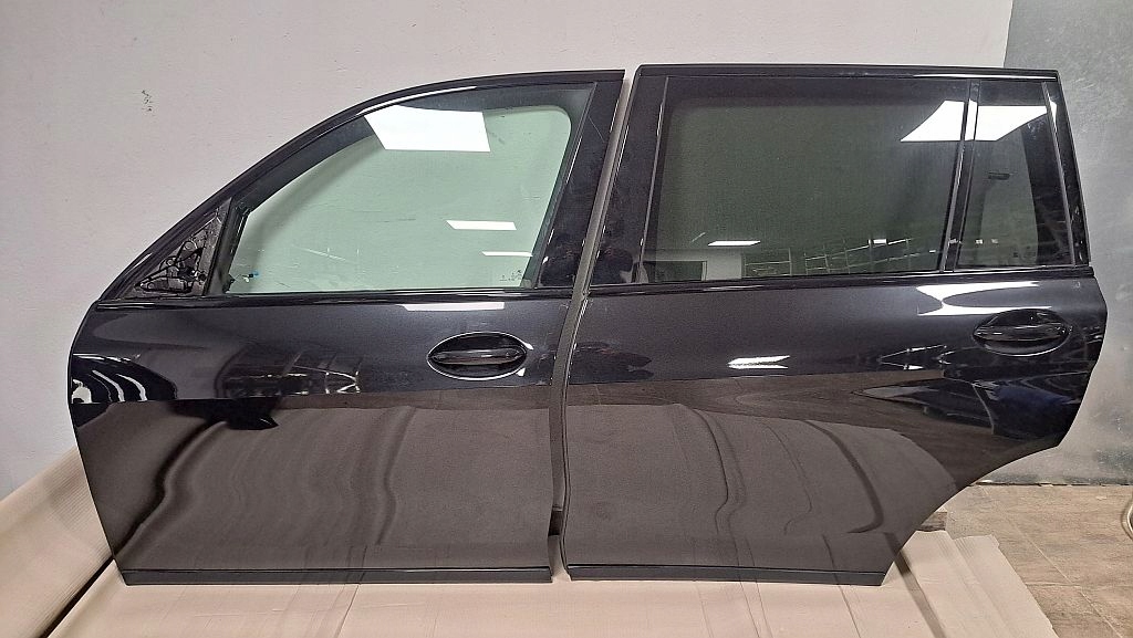 Купити Bmw g07 g07 lci двері ліва перед задній 475