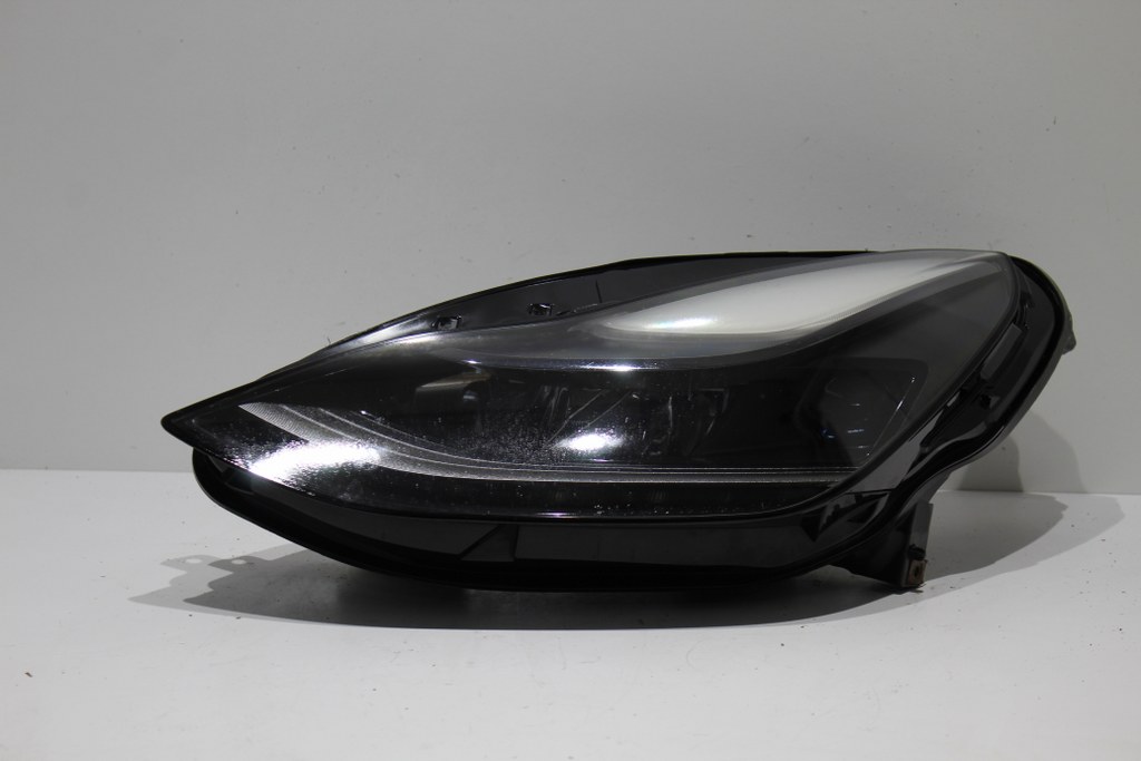 Купить Tesla model 3 рестайлинг  y full led фара перед передняя левая