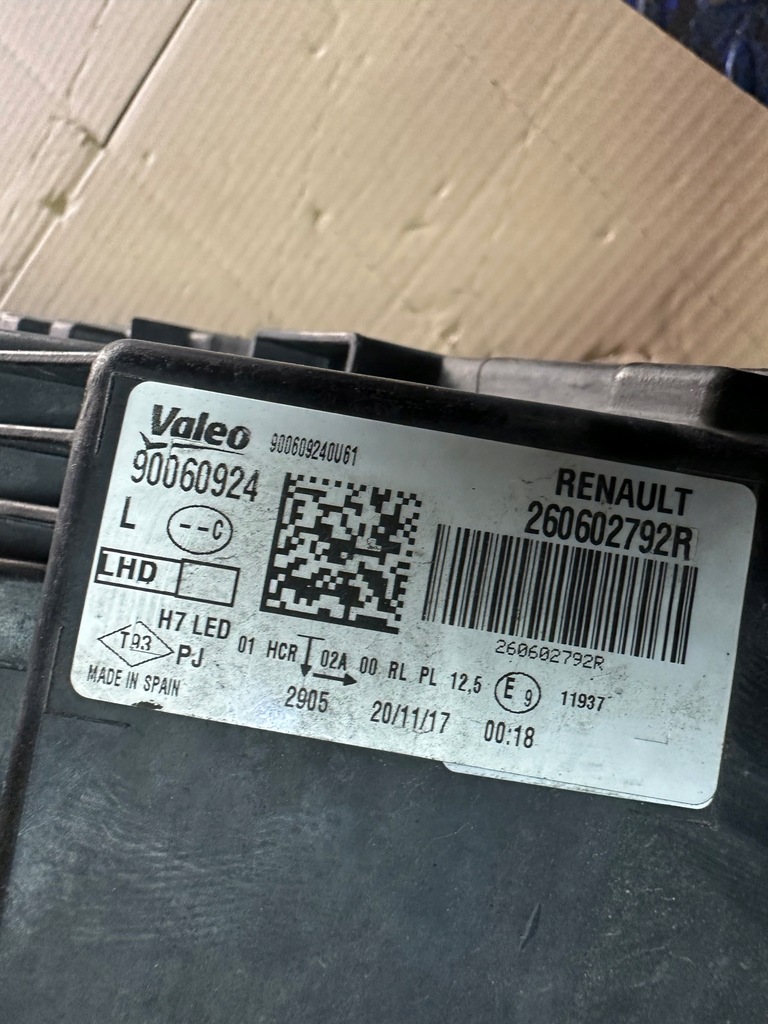 фото №5, Лампа renault megane iv zw+led 260602792r