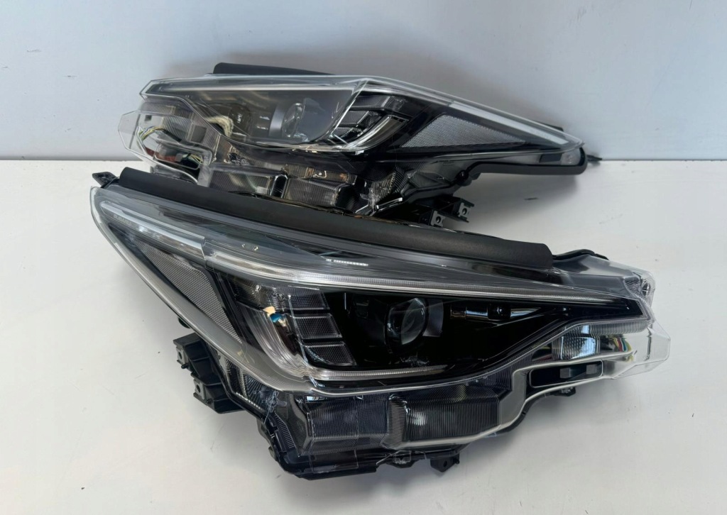 фото №1, Subaru impreza crosstrek 2023- лампа правая левая full led