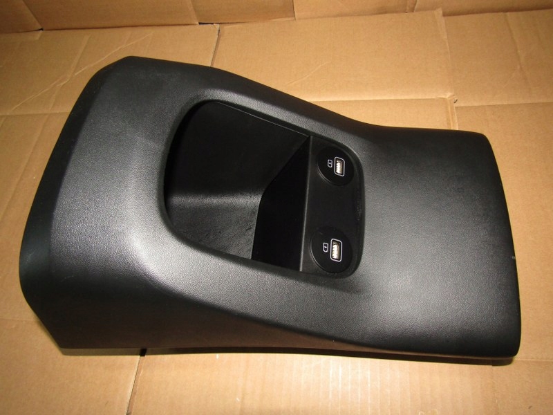 фото №1, Hyundai ioniq 5 v захист тунель задня роз'єм usb