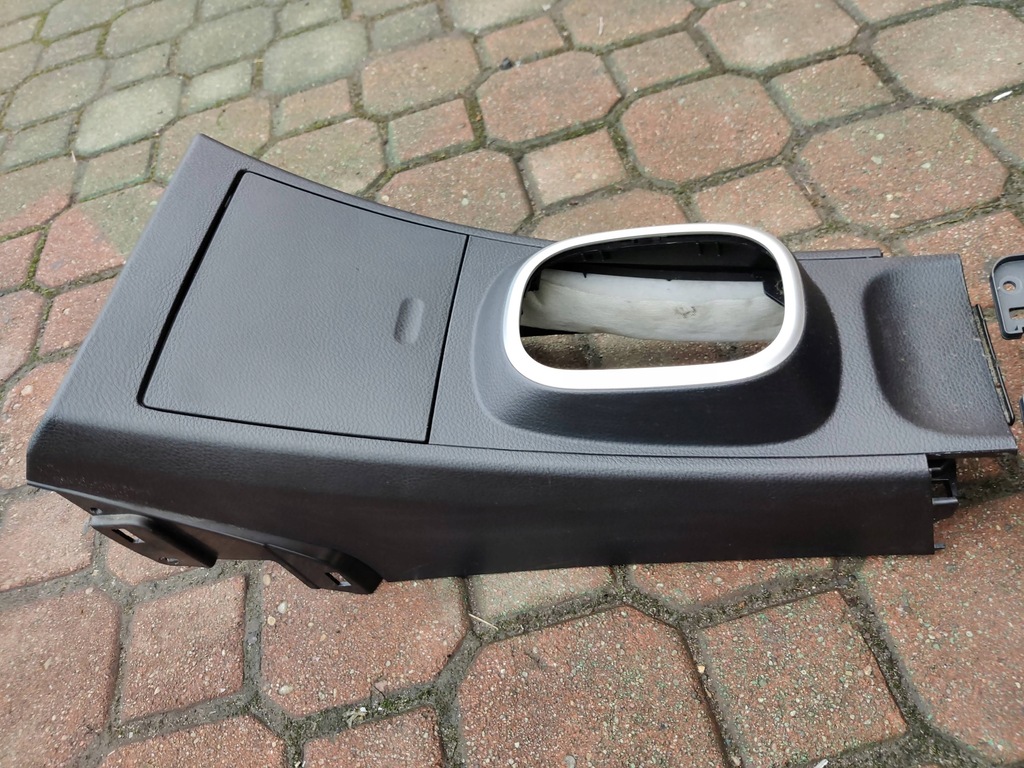 фото №1, Бардачок рамка тунель середній nissan tiida