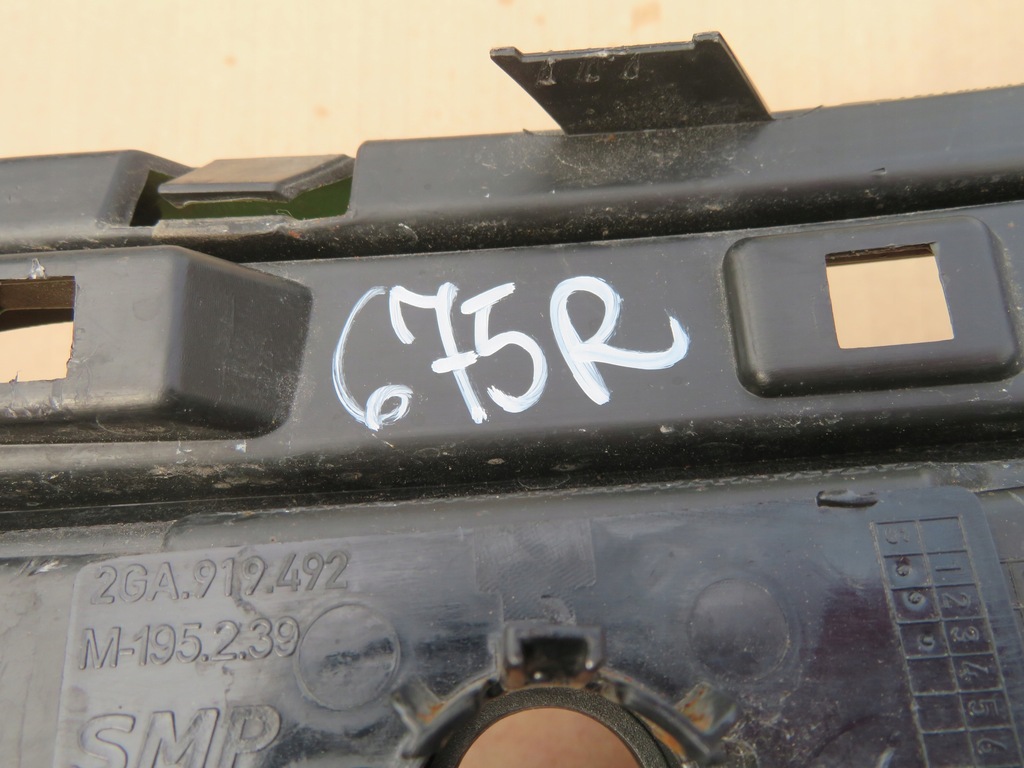 фото №13, Решітка бампера правий задня vw t-roc 2ga 2ga807246c