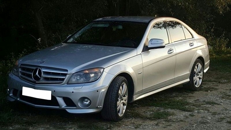 Бампер передний c63 ang sport style для  mercedes w204 07-11 Оригинал