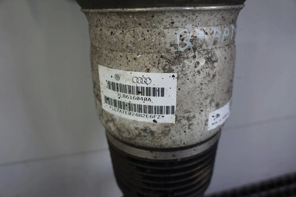 фото №5, Амортизатор пневмоподушка правый перед audi q7 4l 3.0 tdi
