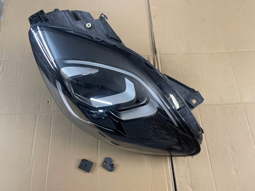 фото №1, Лампа права перед europa ford puma ii