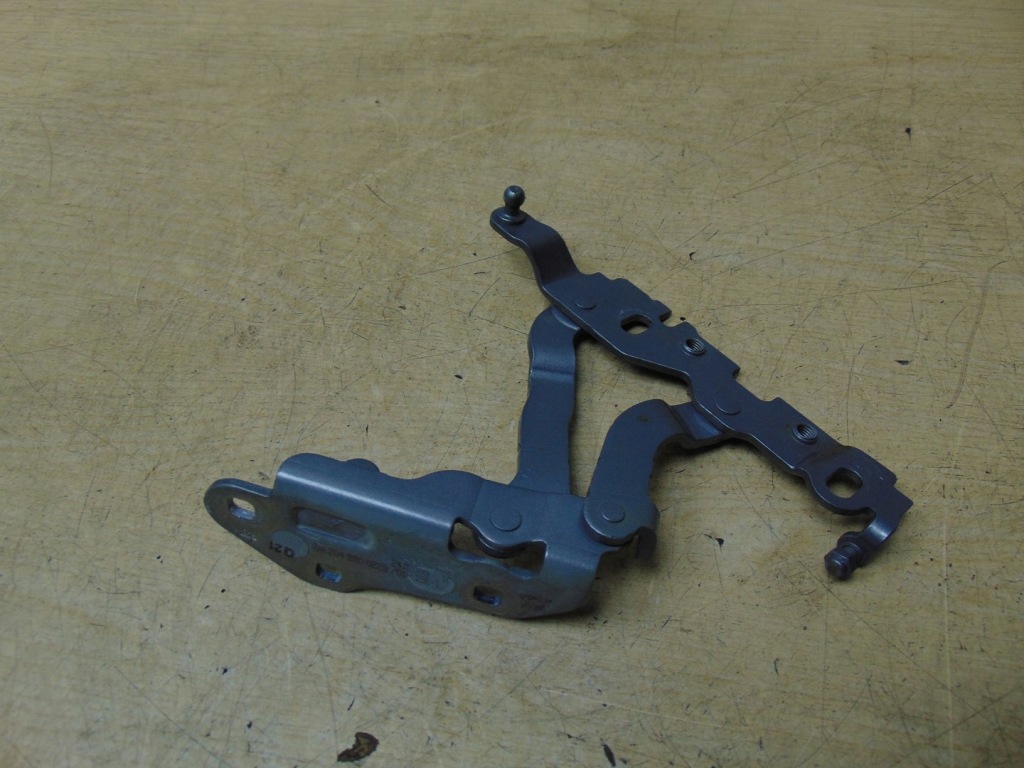 фото №7, Петля капот правий mercedes w204 a2048800228