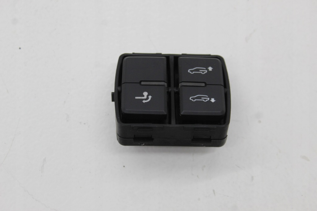 фото №1, Vw touareg 7p кнопка фаркоп 7p6959511c