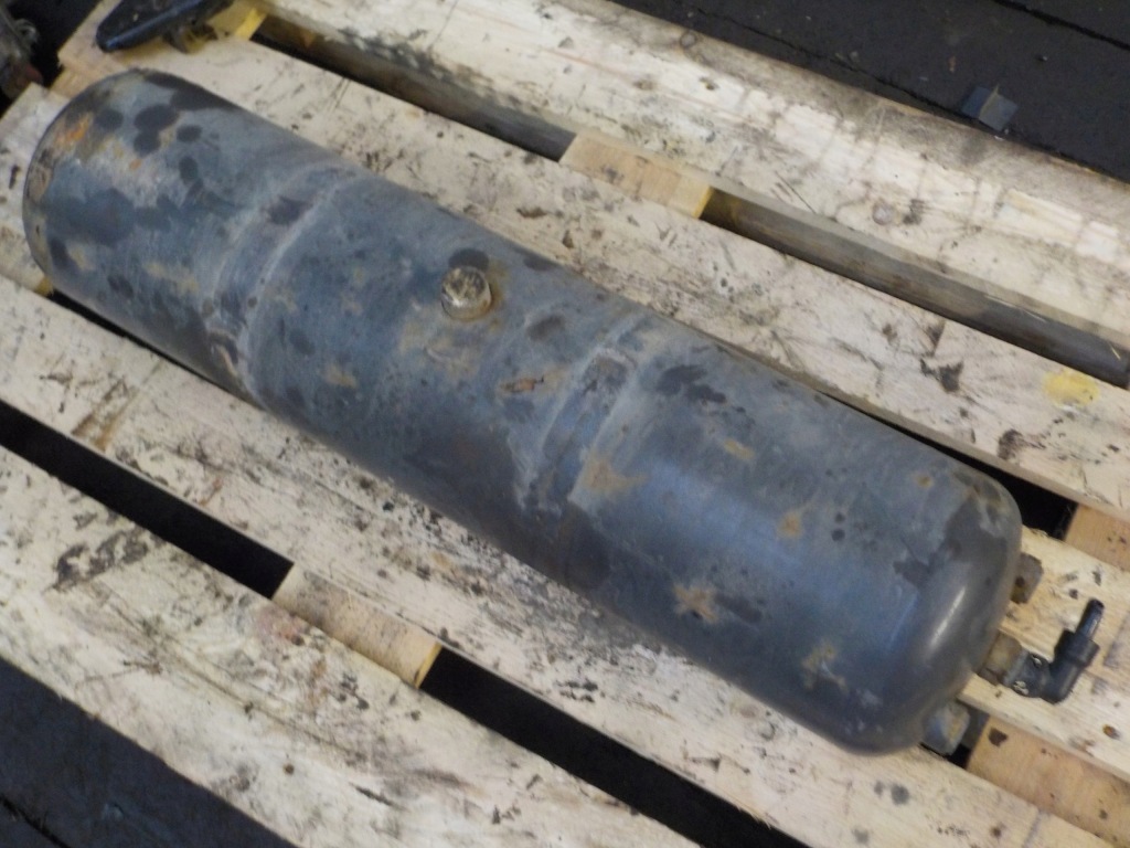 Купити Actros mp4 бак балон повітря 25l