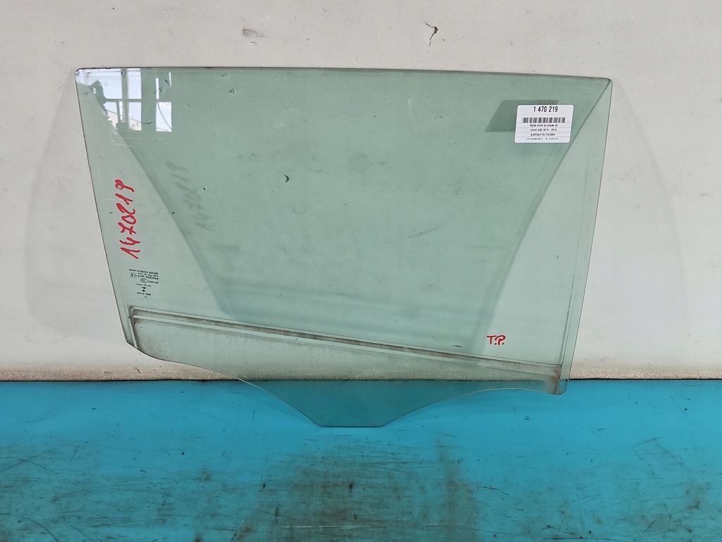фото №1, Стекло дверь задняя правая infiniti q30 hb 5d 15-19