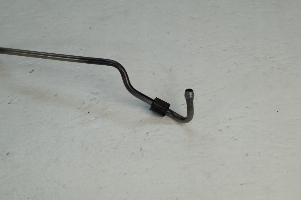 Audi a4 b7 2.0 tdi трубка смазки turbo в Украине