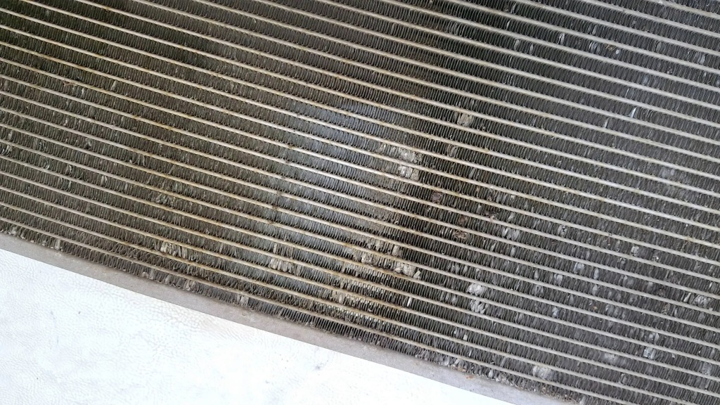 Радіатор tesla model s 6007372-00-a оригінальна в Україні