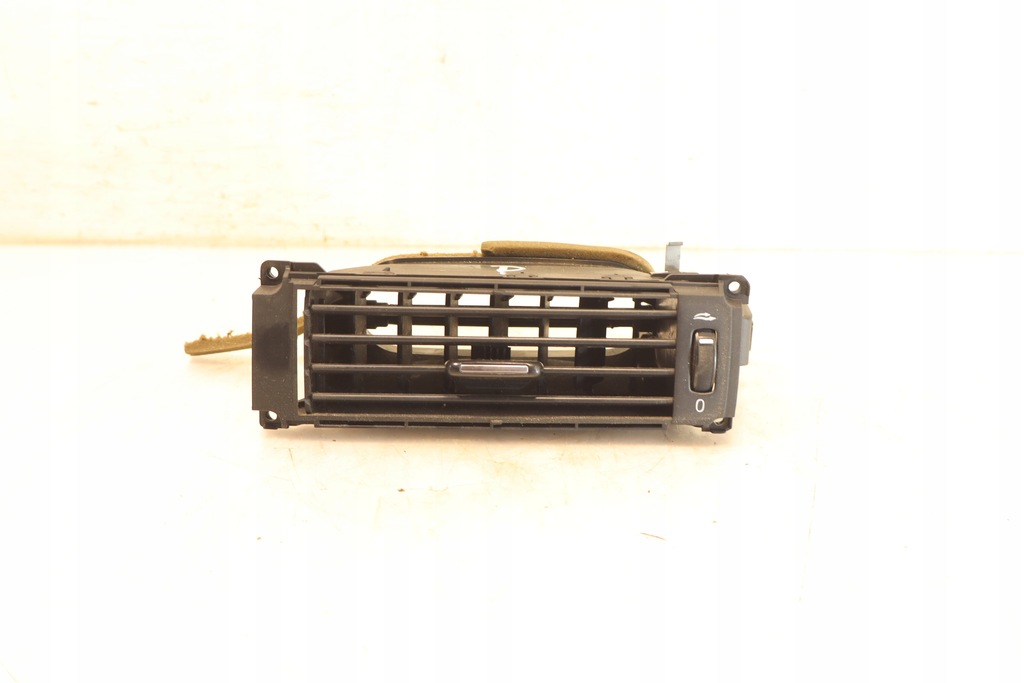 фото №1, Решітка обдув права volvo s80 ii