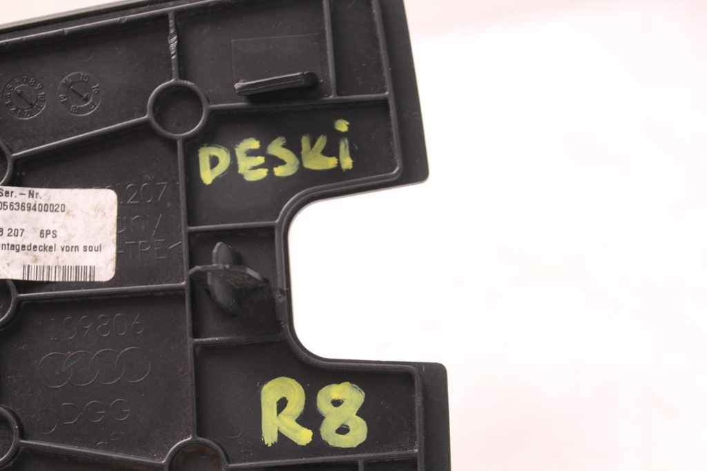 фото №5, Audi r8 4s 16r- заглушка панели 4s0858207 6ps