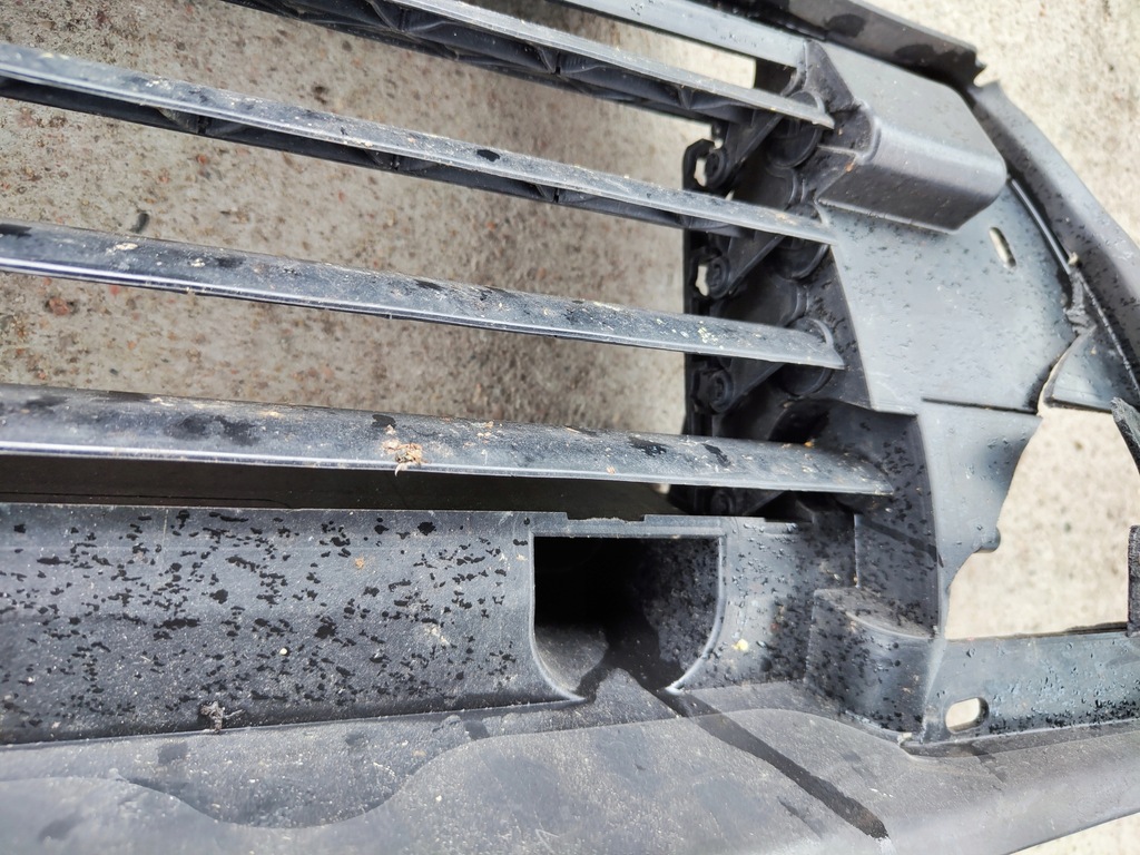 фото №6, Dacia duster ii повітропровід повітря шторка жалюзі впуск 214f69647r