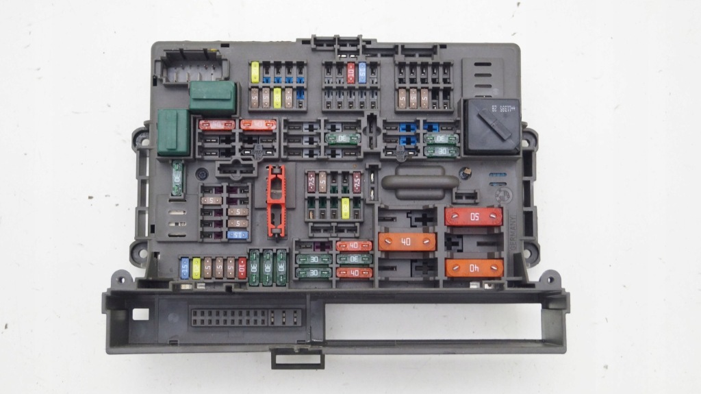 фото №1, Bmw 3 e9 e91 2.0d модуль bsi коробка предохранителей