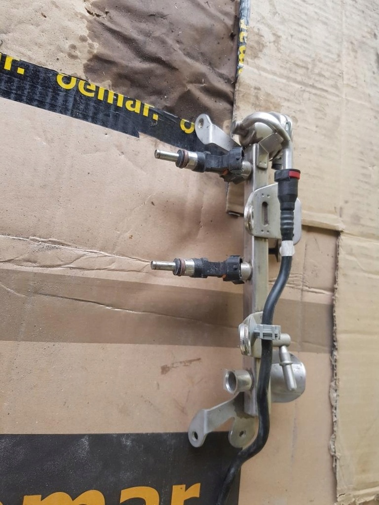 фото №5, Молдинг впрыскная 0.9tce renault clio iv