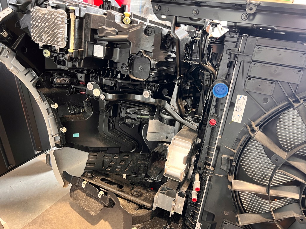 фото №10, Bmw x6 g06 lci lift kompletny перед m набір колір a96