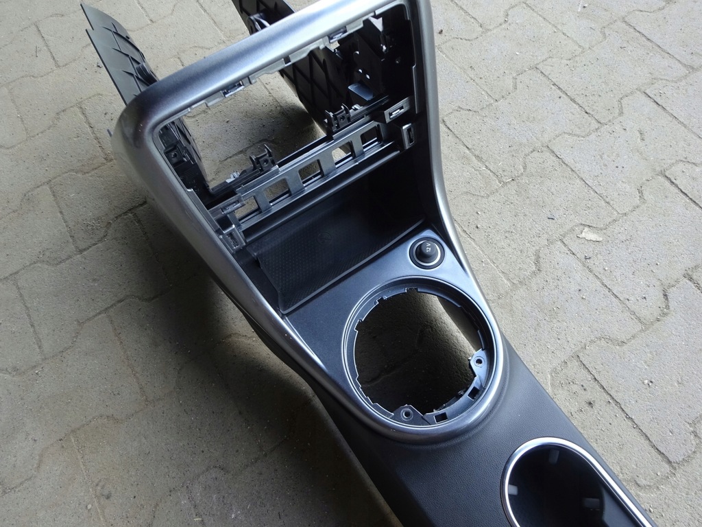 фото №10, Vw beetle туннель средний подлокотник 5c1863475 p