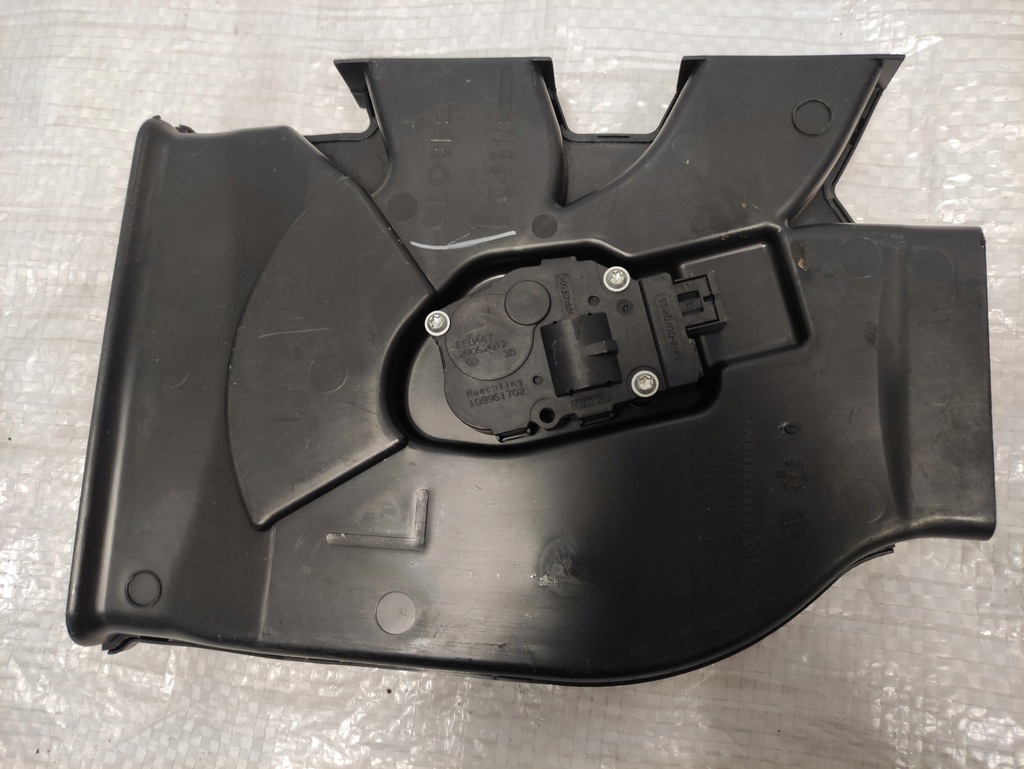 фото №1, Mercedes w166 канал впуск воздухозаборник воздуха левый