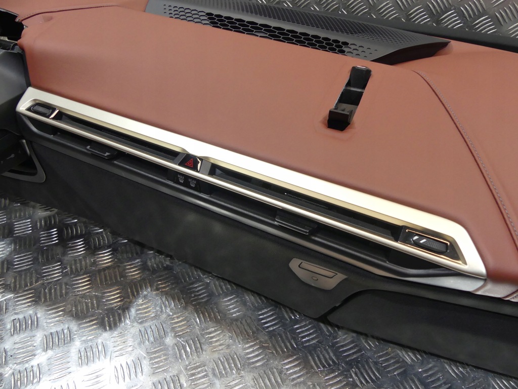 фото №9, Bmw ix i20 приборная панель приборная консоль кожа castanea 9631809 9630343