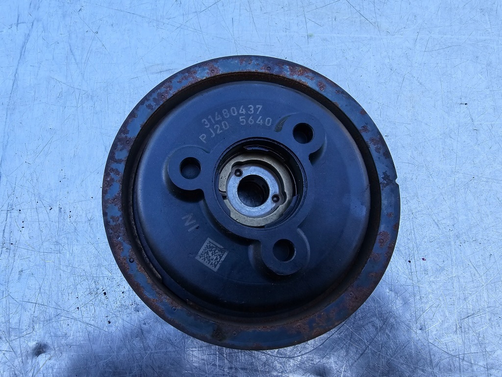 фото №1, Volvo v40 колесо розподільного валу зубчасте 31480437 2,0t v90