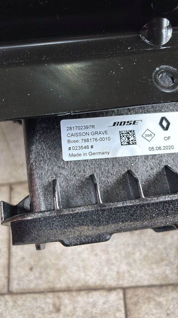 фото №4, Динамик сабвуфер renault arkana 281702397r состояние jak новый