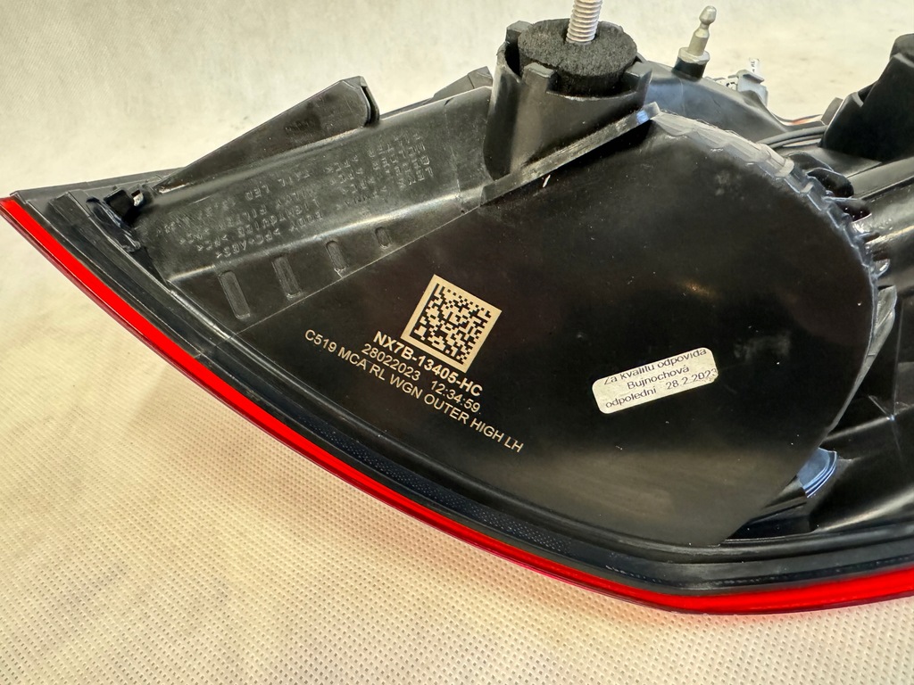 фото №5, Ford focus mk4 lift kombi 22- лампа задняя левая led