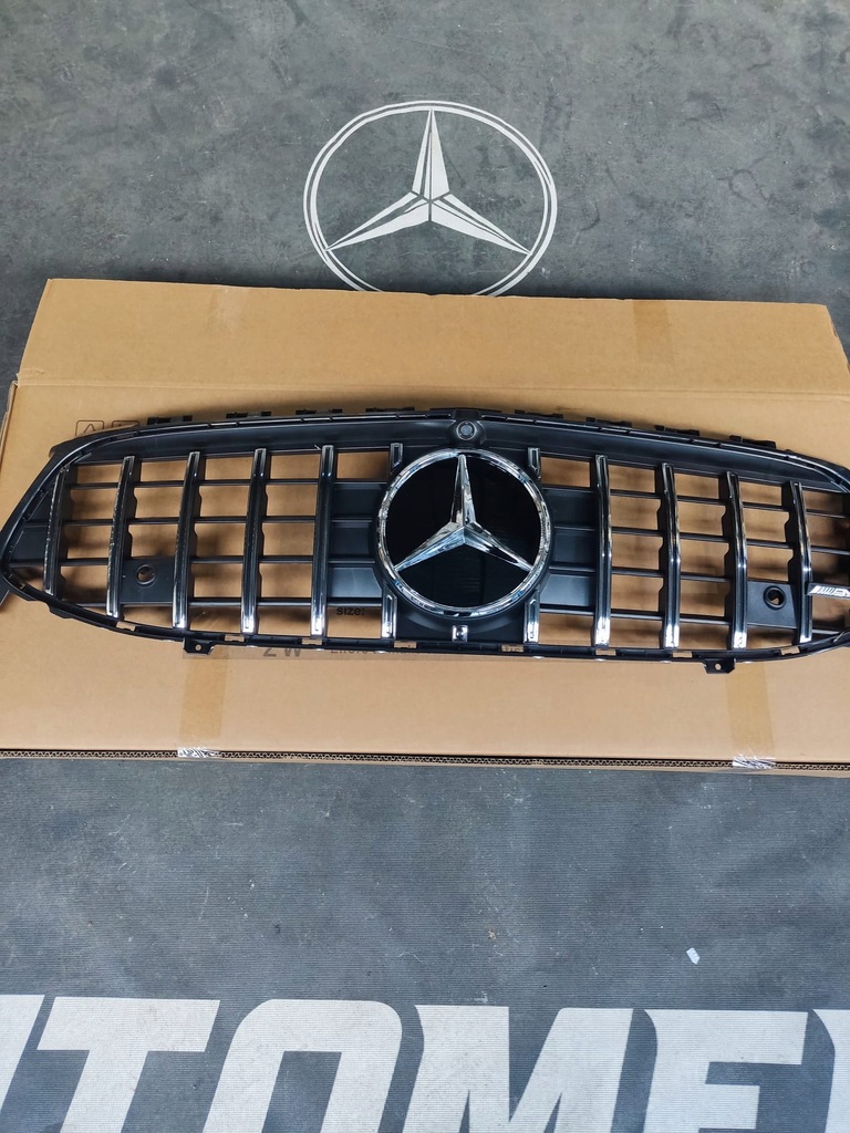 фото №1, Решётка радиатора решётка радиатора mercedes cla, a , w118 panamericana amg black хром