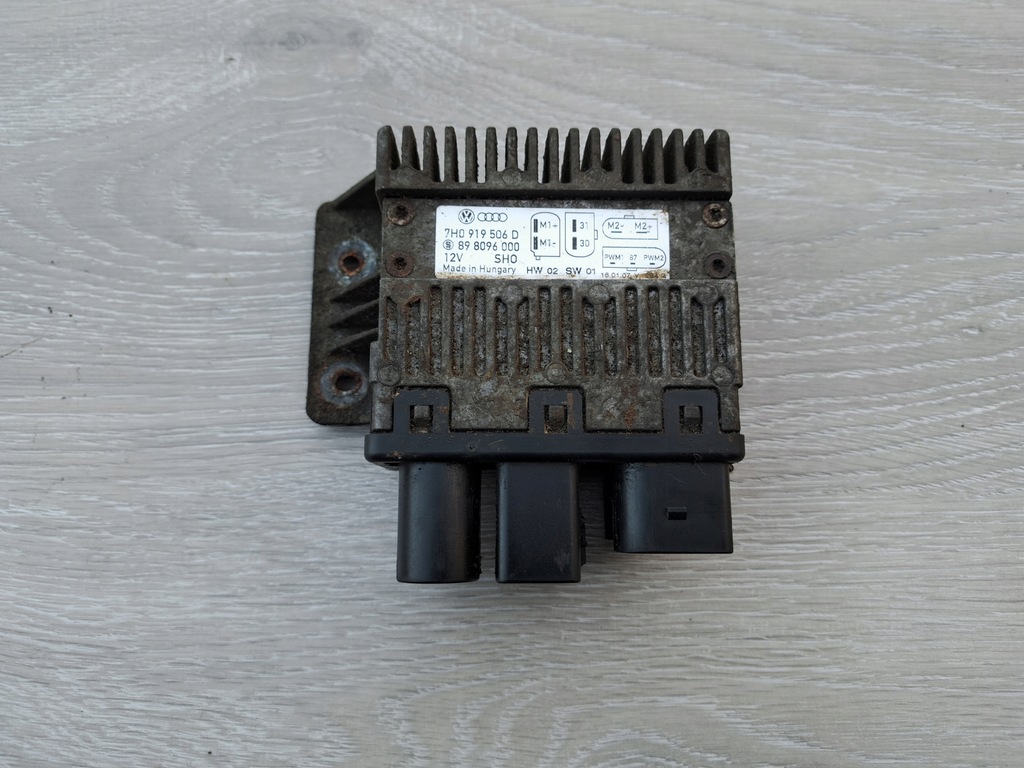 фото №1, Vw t5 2.5 tdi модуль блок управления вентиляторов 7h0919506d