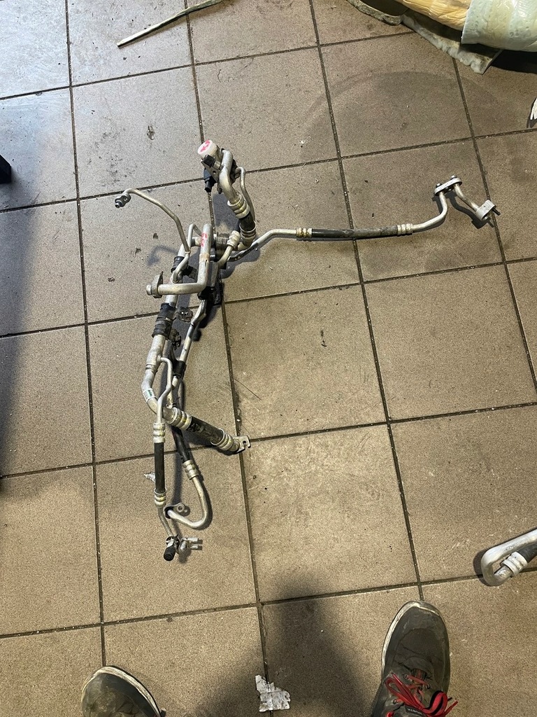 фото №1, Kia ev6 електрик шланг труба кондиціонера t41623-1860 vy1431-0190