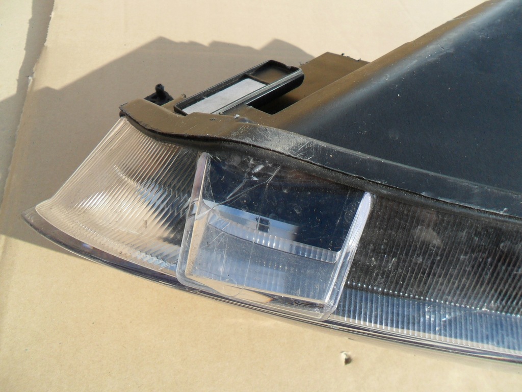 фото №9, Ford fiesta mk 8 mk8 лампа права передня 2017-