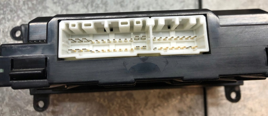 фото №3, Kia magentis i панель кондиционера