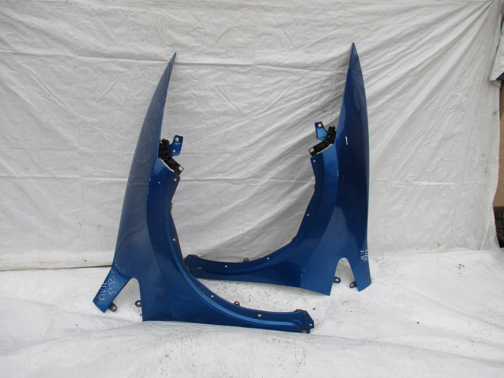 фото №1, Правое крыло левый правый honda civic viii ufo