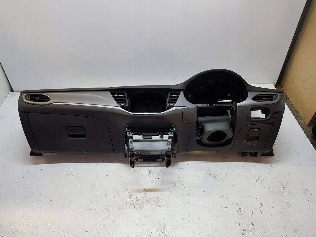 фото №10, Astra v k 5d hb панель приладів консоль панель приладів uk