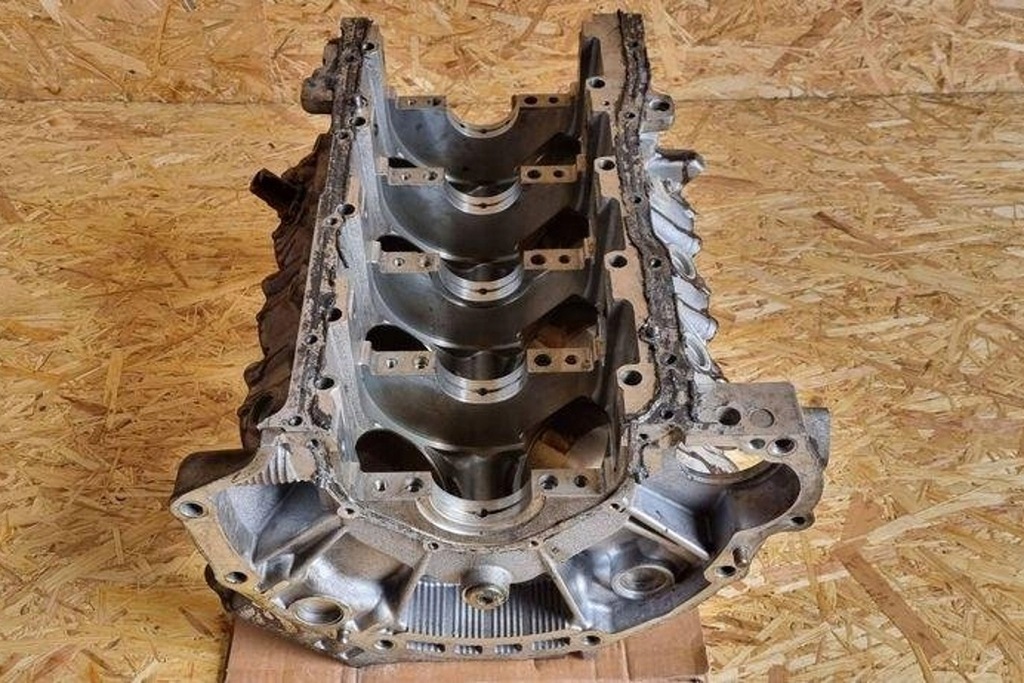 фото №12, Блок двигуна infiniti fx vk45 4.49l бензиновий 239kw 2006