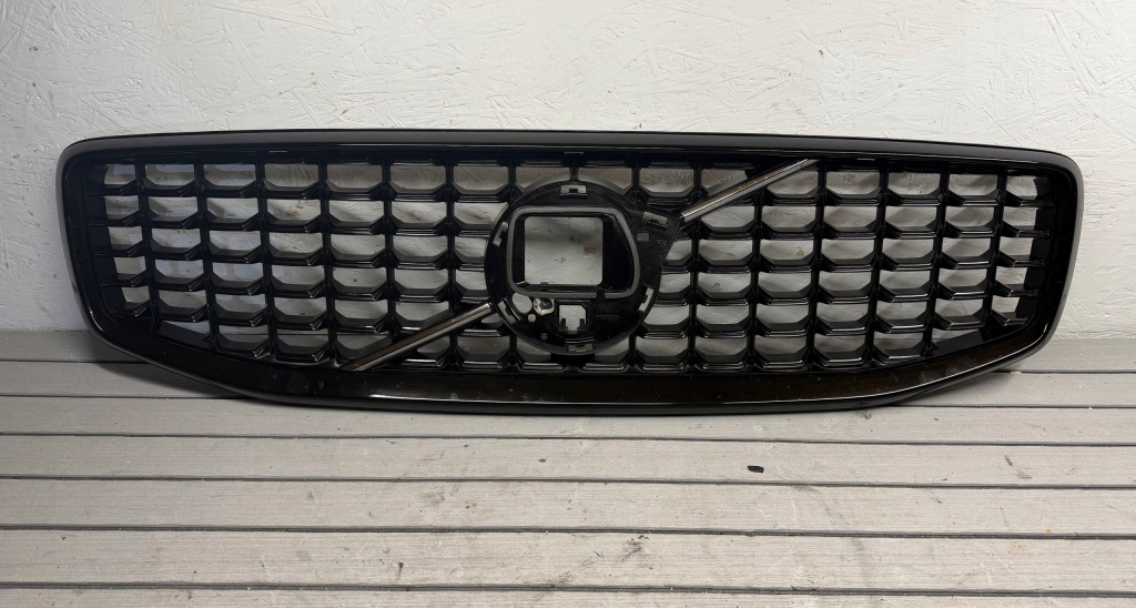 Купить Volvo v60 ii s60 iii 18- r-design black edition решётка радиатора решётка радиатора идеальное состояние