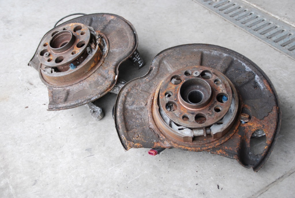 фото №4, Mercedes cl 6.3 amg w216 s w221 поворотний кулак ступиця