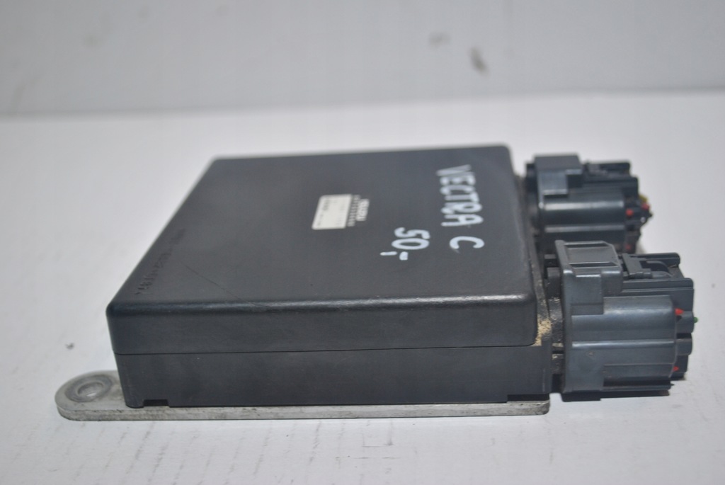 фото №8, Модуль форсунок opel vectra c 131000-1450