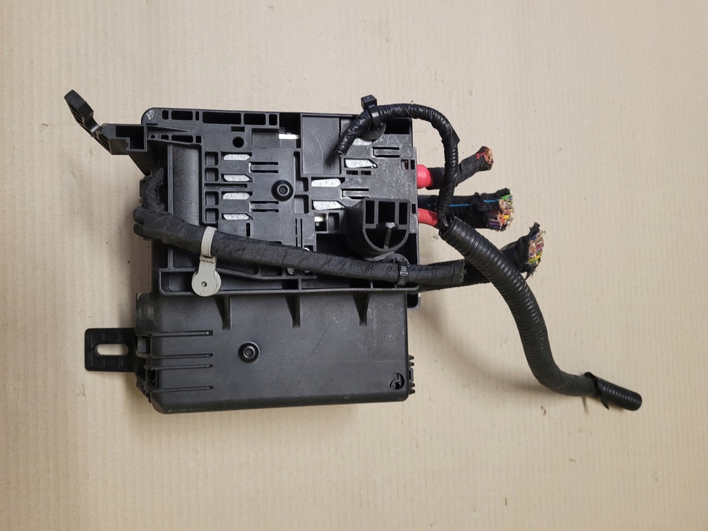 фото №4, Ford focus mk4 коробка запобіжників