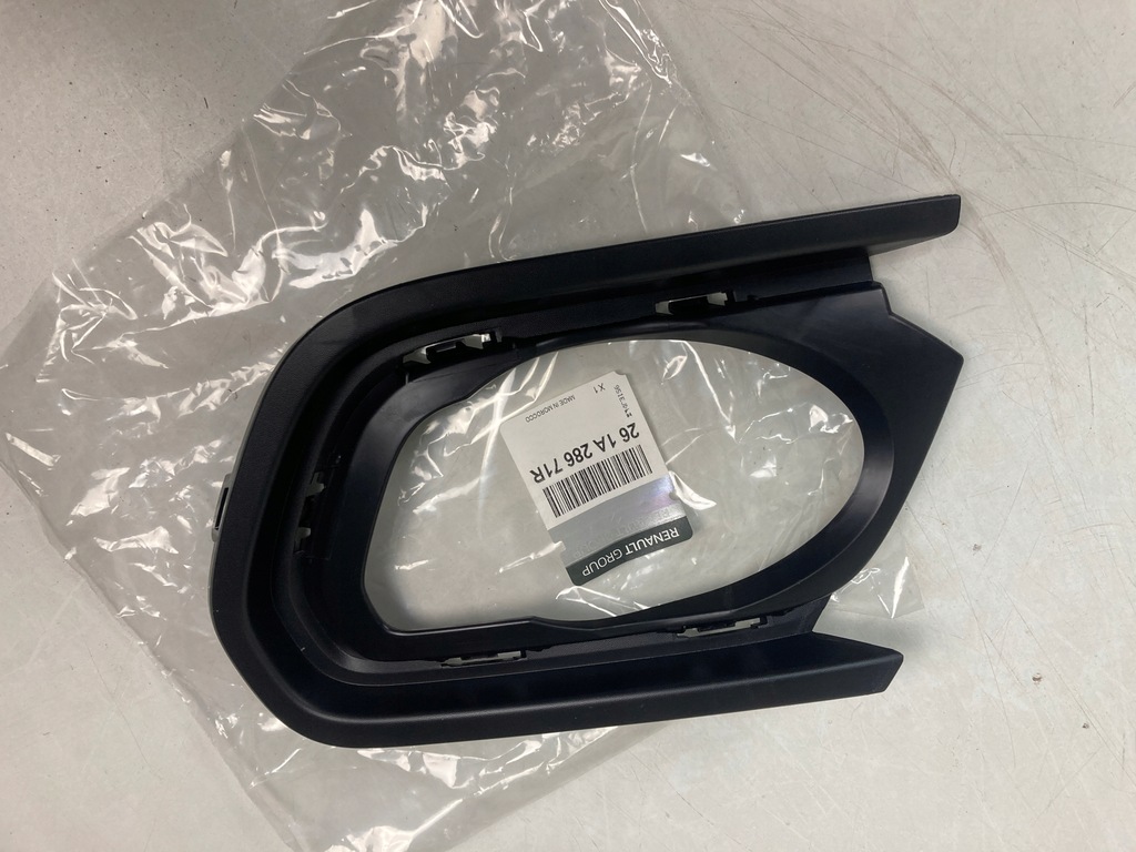 фото №9, Рамка решётка противотуманной фары dacia sandero logan ii 2 nowe